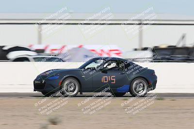 media/Oct-19-2025-PCA San Diego (Sun) [[b7baa86645]]/3-Orange Group/Session 2 (Start- Finish Pans)/